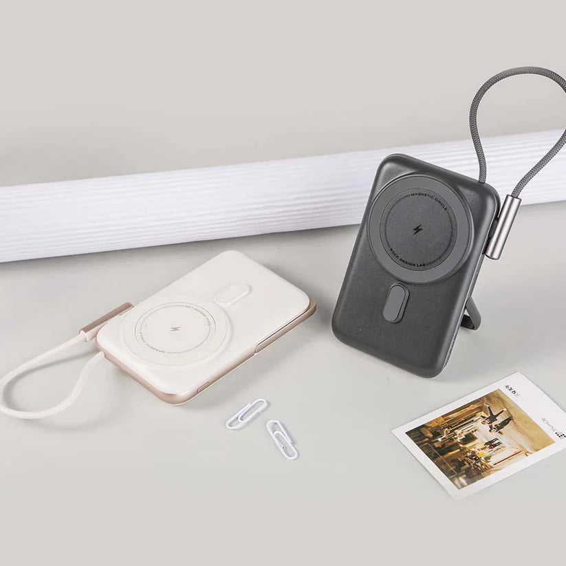 [ROCK 2-in-1 Magnetic Wireless Power Bank – 10,000mAh | 30W PD Fast Charging]