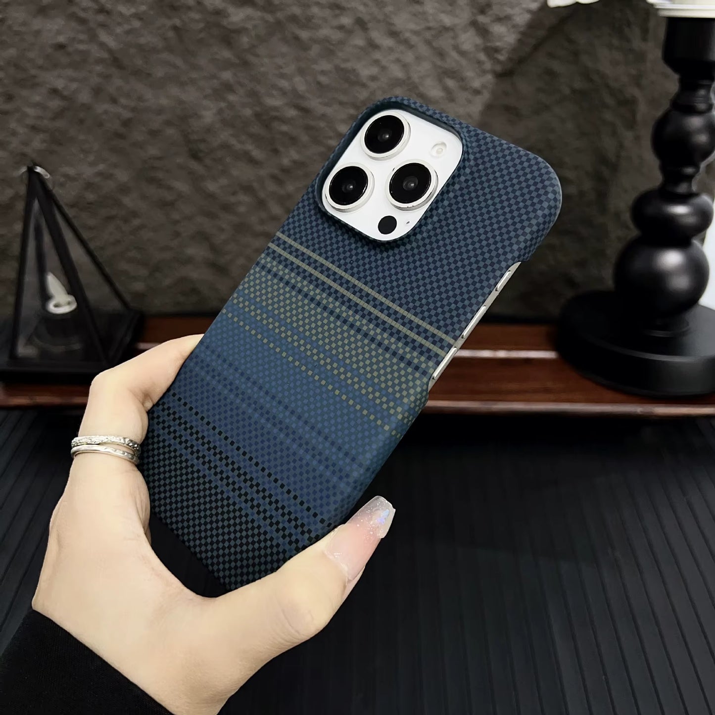 Luxury Carbon Fiber Textured Magnetic for iPhone Series